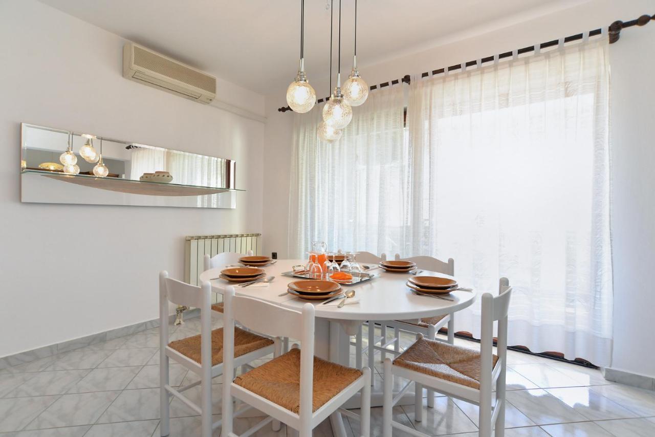 Villa House Pula 2080 Esterno foto