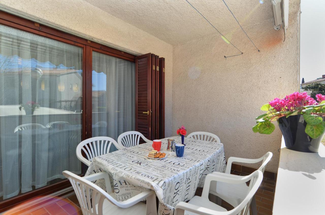 Villa House Pula 2080 Esterno foto