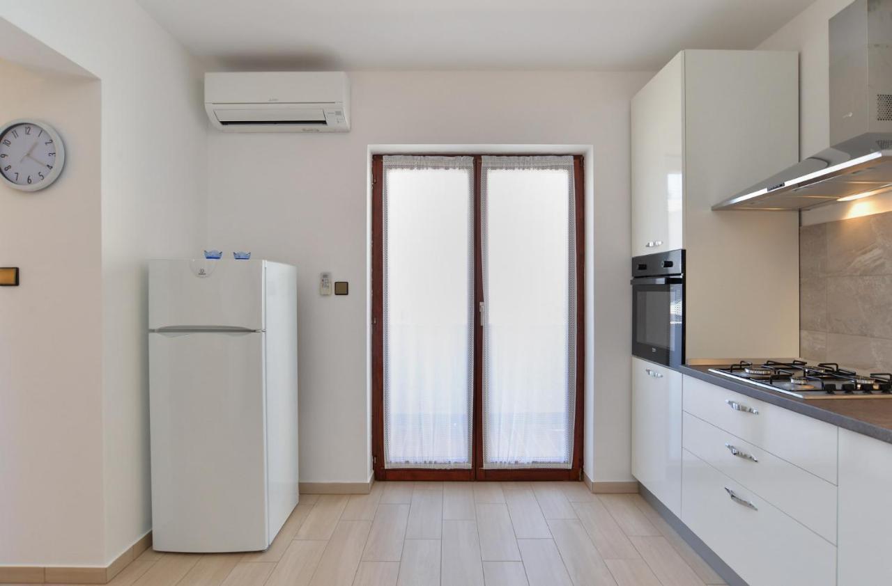 Villa House Pula 2080 Esterno foto